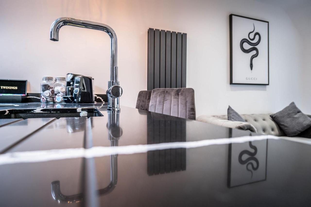 Luxury Royal Mile Boutique 2Bedroom Apartment EDI Eksteriør billede